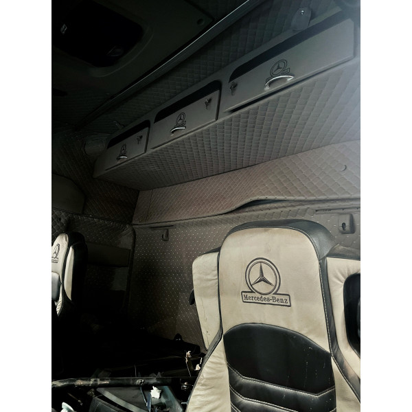 CABINA MB ACTROS 2548